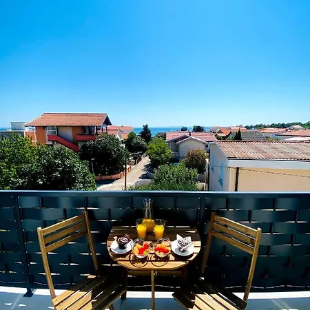 Danza Del Mar - Designed For Adults Apartment Vir