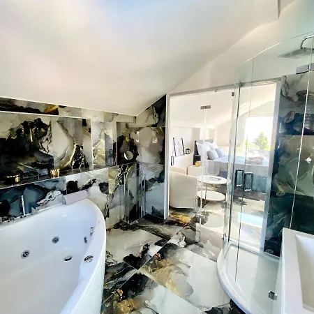 Danza Del Mar - Designed For Adults Daire Vir