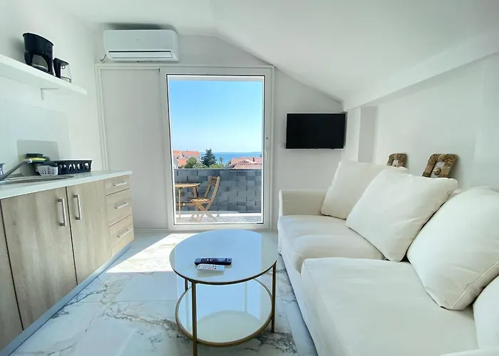 Danza Del Mar - Designed For Adults Vir